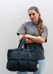 Be Confident, Be You Puffer Bag Black