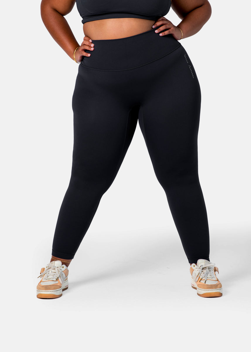 hotfits Women's Stretch Fit Black Yoga 3/4th Capri Pants I Gym Pants I  Workout Leggings
