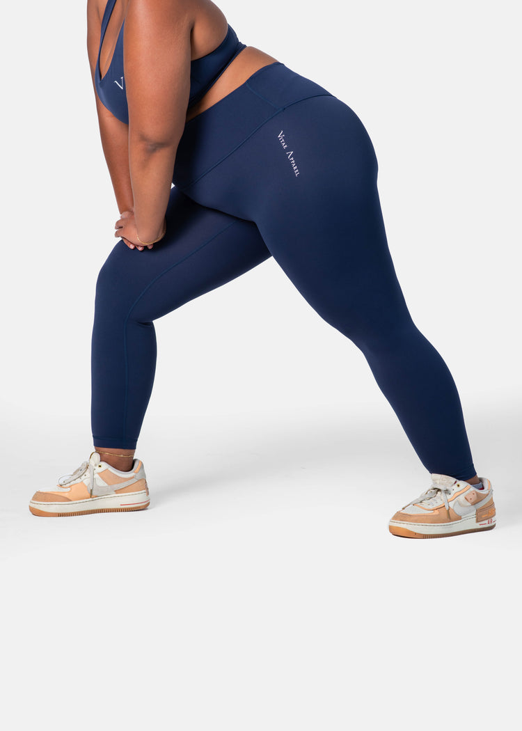 Lydia - Size XL | Bottom Size 16 | 5'6"