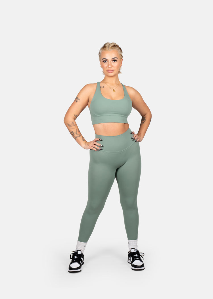 Callie - Size M | 32C