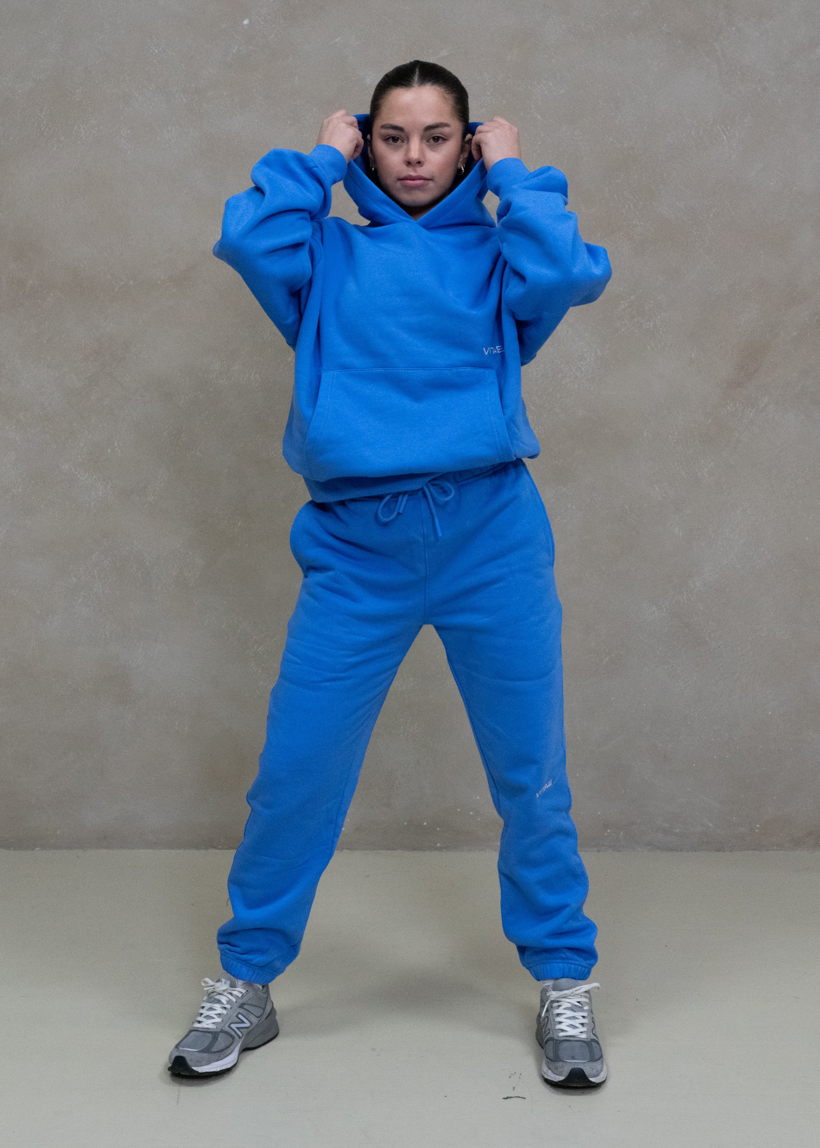 Sweat à capuche INHALE EXHALE Bleu nuage