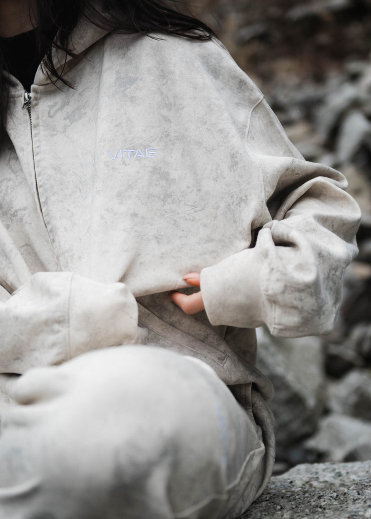 Maxine - 34B | 5’6 | Size M