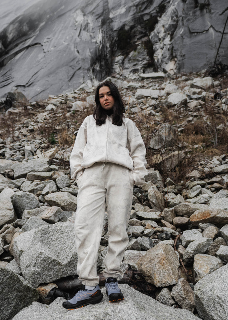 Maxine - 34B | 5’6 | Size M