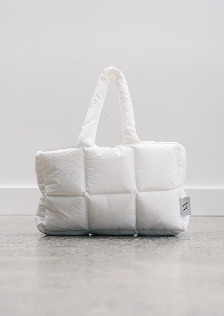 Be Confident, Be You Puffer Bag White