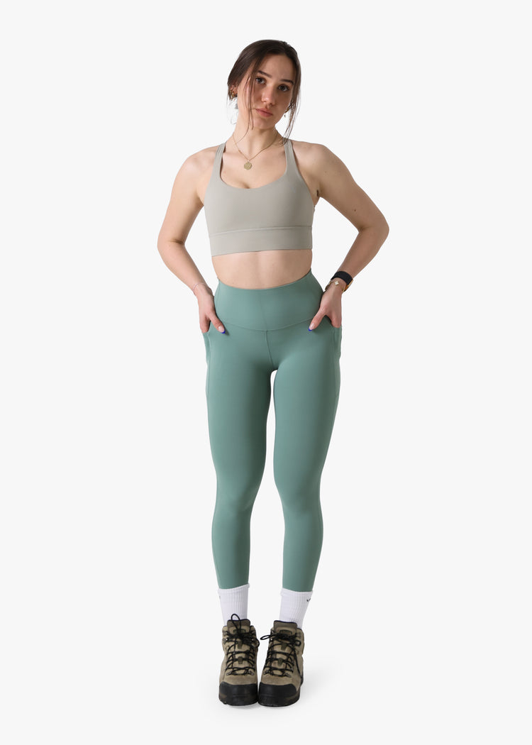 Court - Size M | Bottom Size 6 | 5'9"