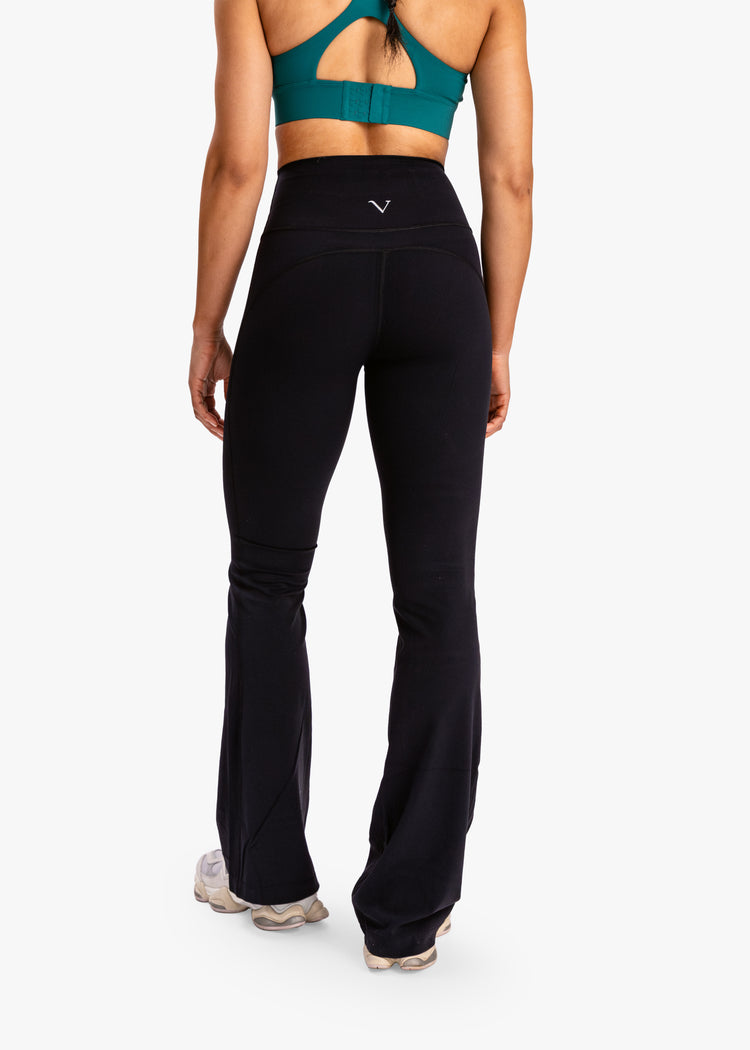 Justine - Size S | Bottom Size 4 | 5'9"