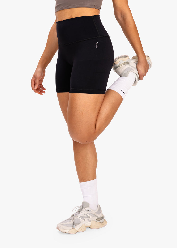 Justine - Size S | Bottom Size 4 | 5'9"