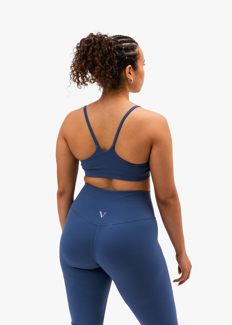 Laura - Size L | 36C