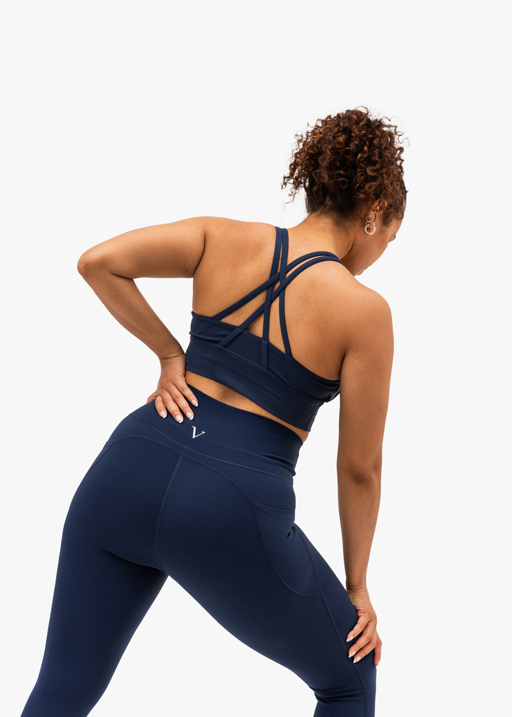 Laura - Size L | 36C