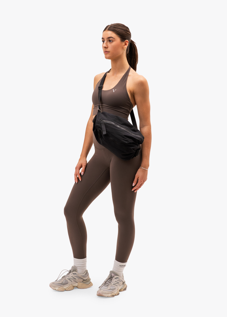 The Core Sling Bag Black