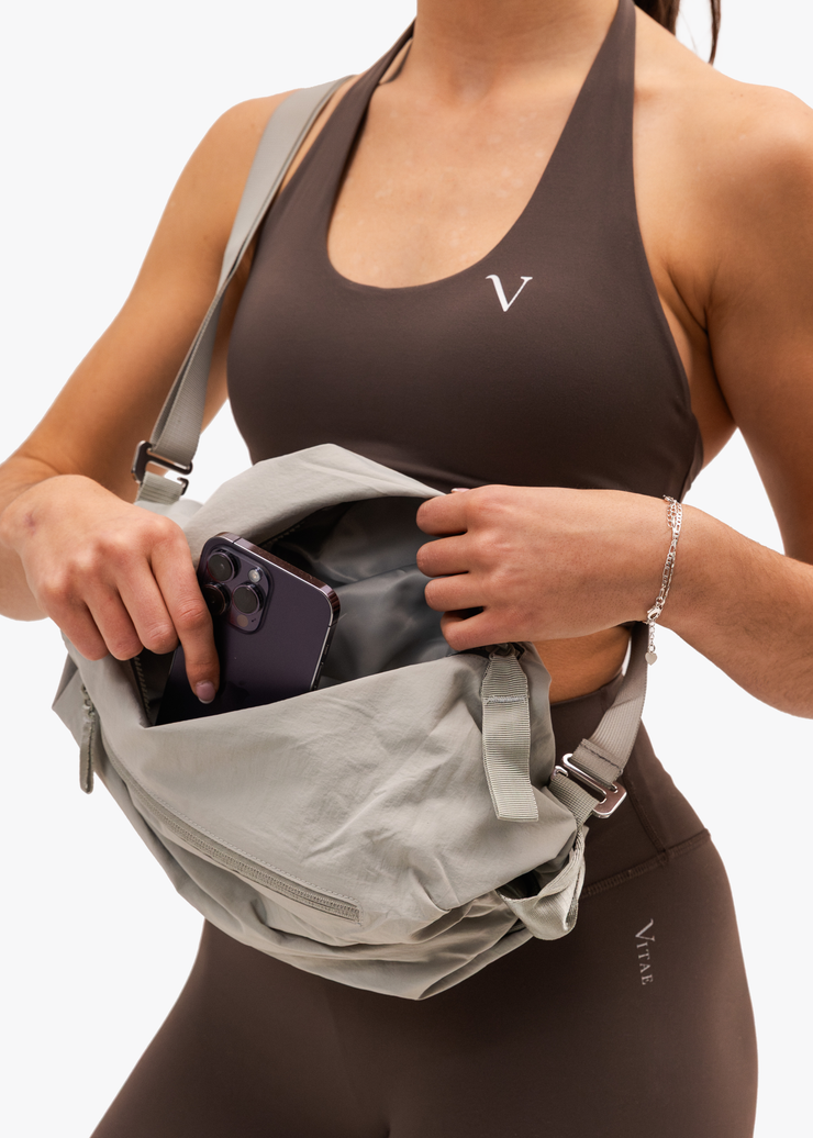 The Core Sling Bag Ash Grey