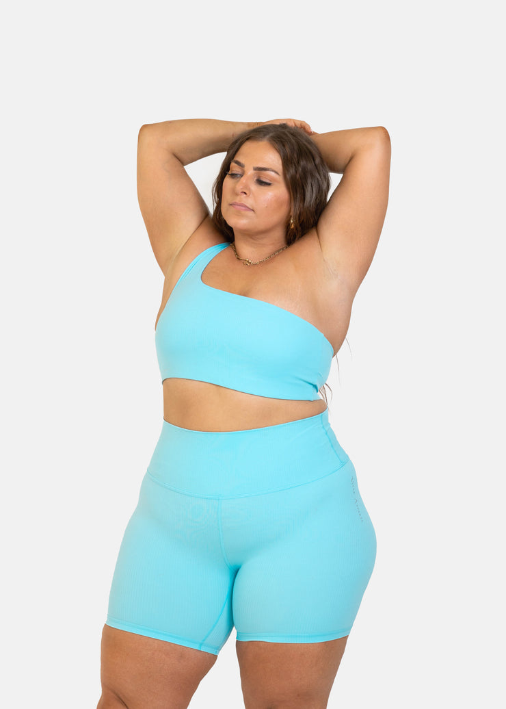 Luisa - Size XL | Jean Size 10-12 | Height 5’2"