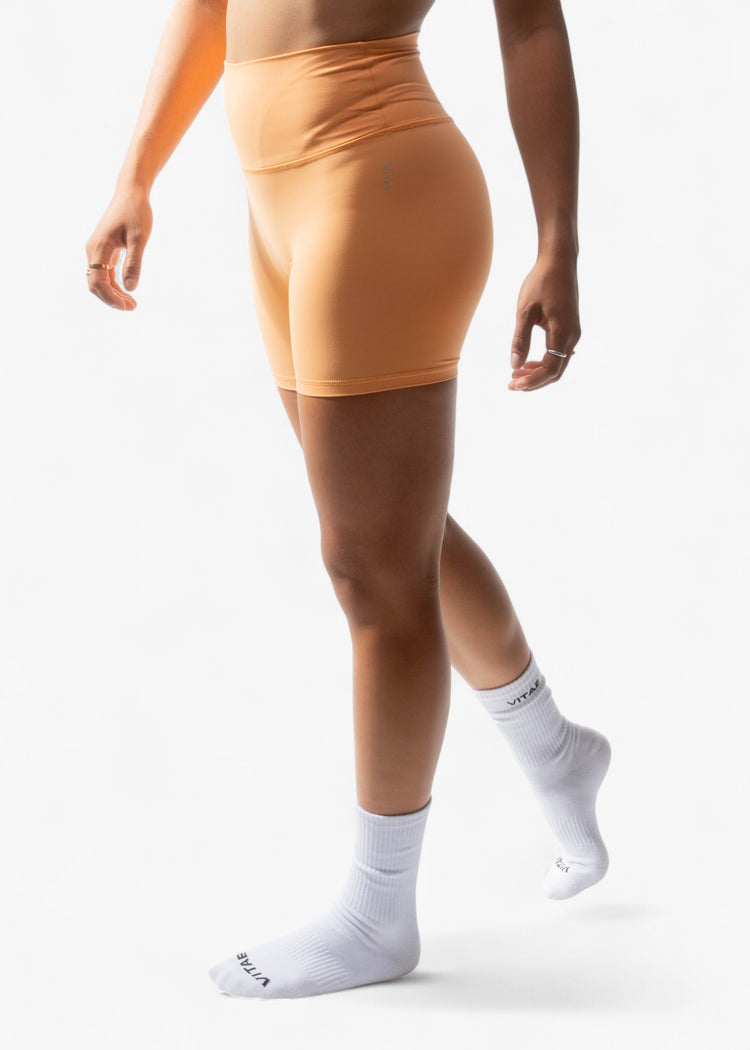Eliana - Size M | Bottom Size 3 | Height 5’5"